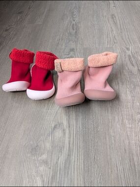 Jan and Jul Cozy Sock Shoes Lot of 2 Red and Pink Size 5